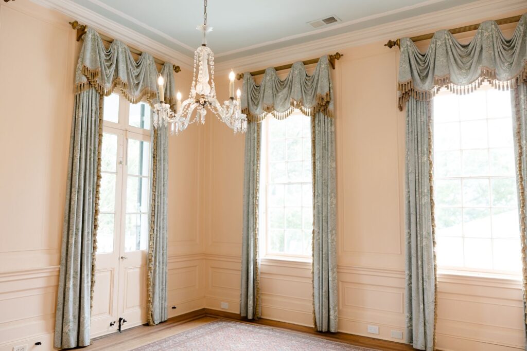 the bridal suite for a Lowndes Grove wedding