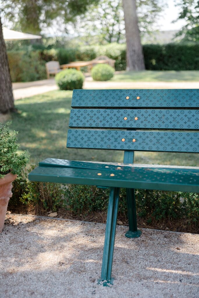 A quiet seat, patterned with elegance